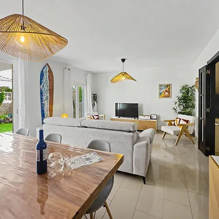 Solymar - Private Heated Pool & Fiber-optic Wifi Villa
