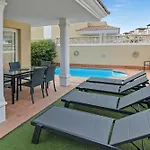 Solymar - Private Heated Pool & Fiber-optic Wifi