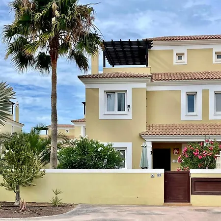 Solymar Villa