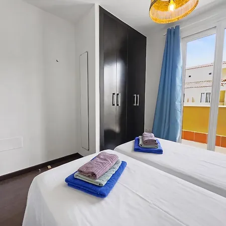 Solymar - Private Heated Pool & Fiber-optic Wifi Villa *