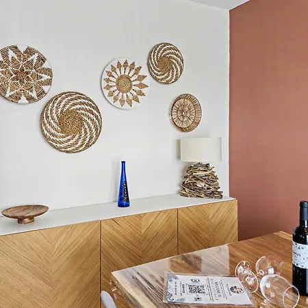 Solymar - Private Heated Pool & Fiber-optic Wifi Villa