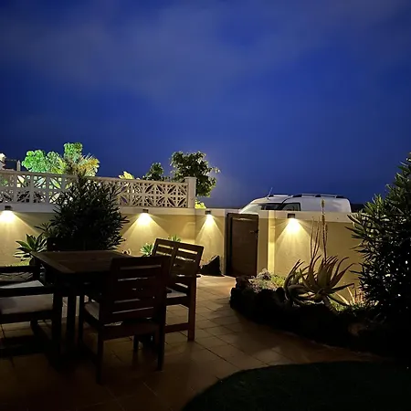 Villa Solymar - Private Heated Pool & Fiber-optic Wifi
