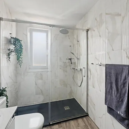 Solymar - Private Heated Pool & Fiber-optic Wifi *